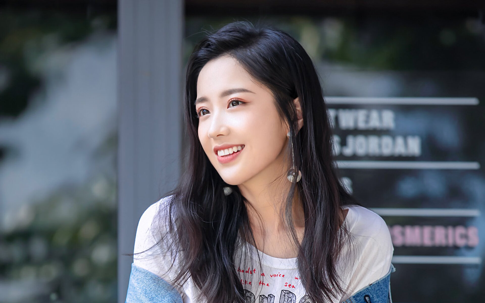 爱游戏官网-海登海姆边线战术丰富应对多变局势，海登海姆vs